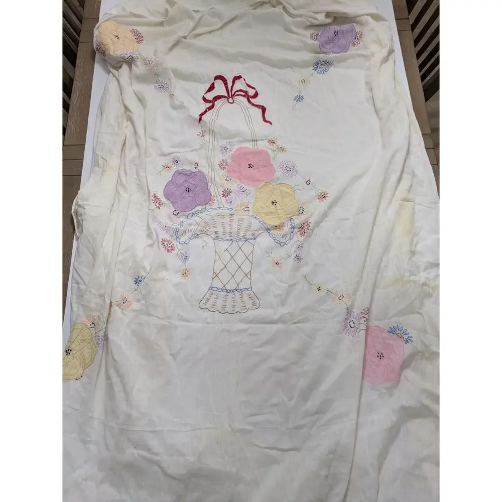 Tablecloth Hand Embroidered‎ Linen Mexican White Colorful Flower Vase Design